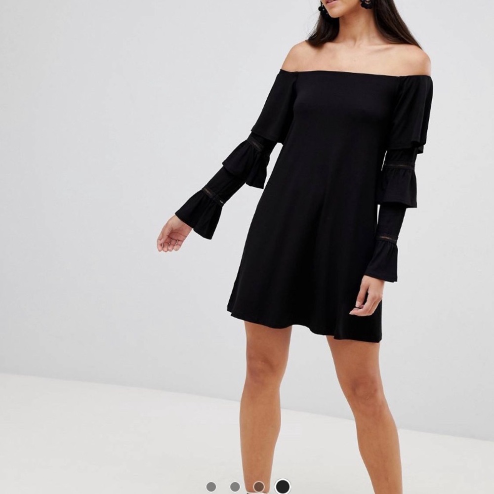 ASOS black off the shoulder dress - Picture 4 of 4